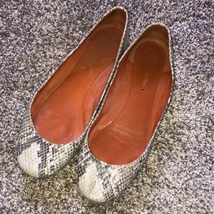 Via Spiga Leather Flats